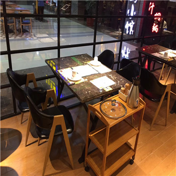 渭南火鍋店餐桌椅家具廠(chǎng)家.jpg